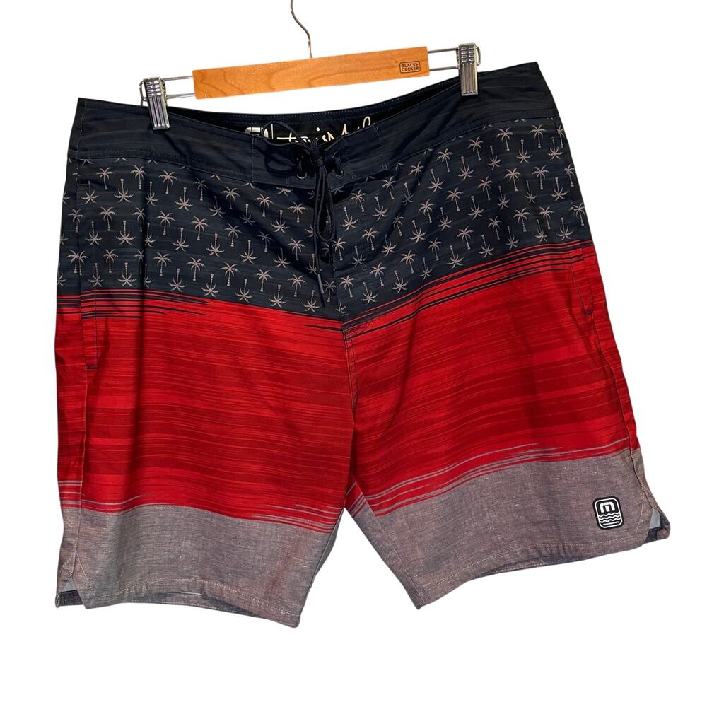Travis Mathew Board Shorts - size 36